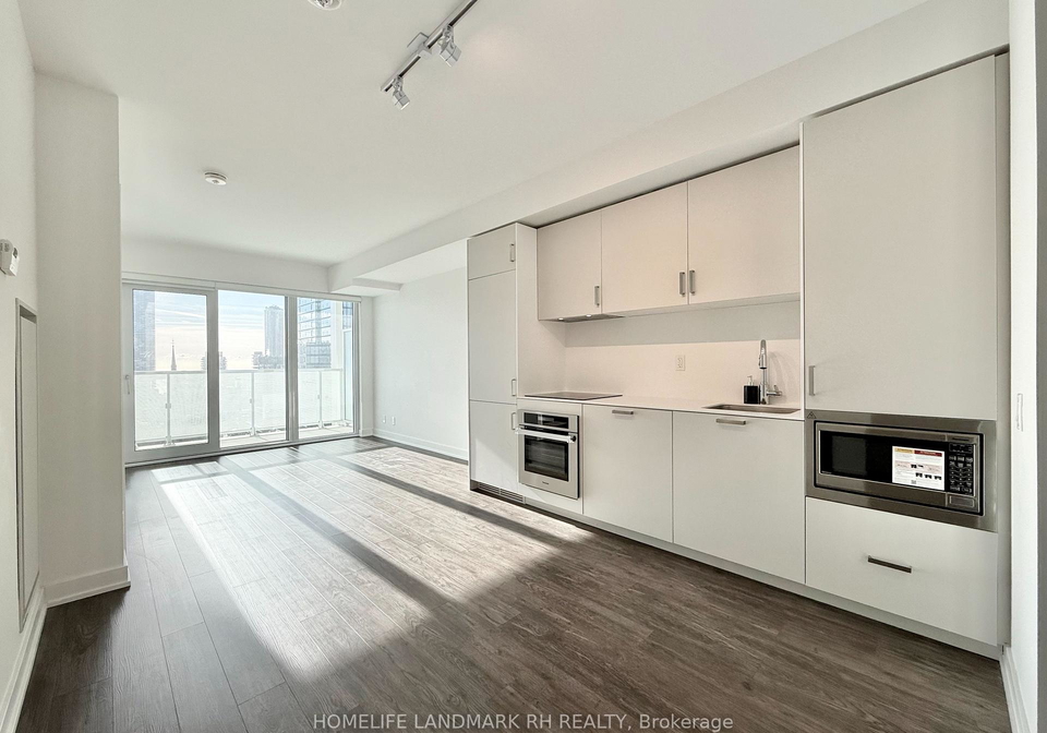 88-queen-street-e-toronto-ontario-c12609880