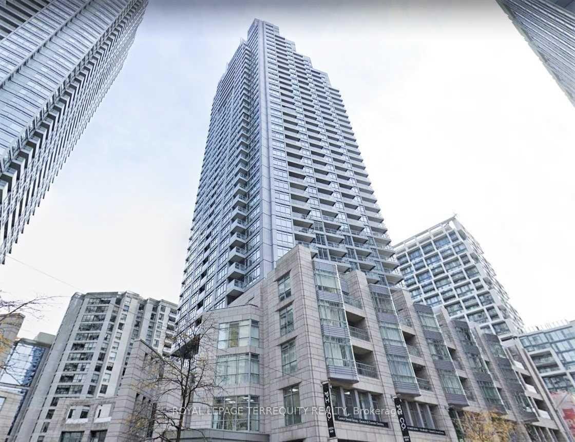 2181-yonge-street-toronto-ontario-c12610224