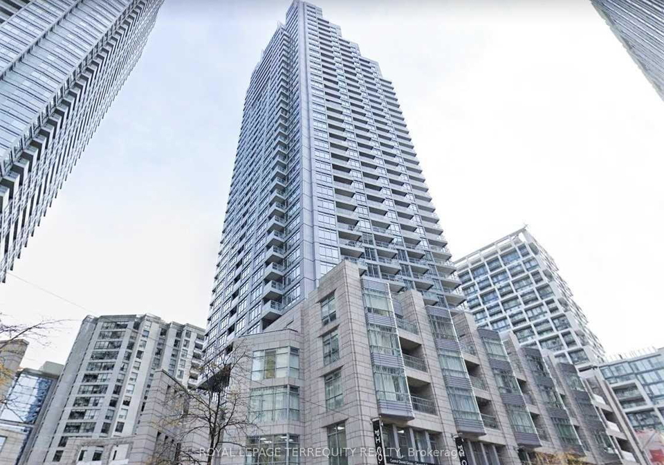 2181-yonge-street-toronto-ontario-c12610224