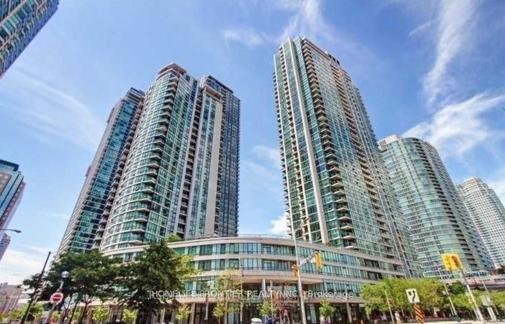 12-yonge-street-toronto-ontario-c12610460