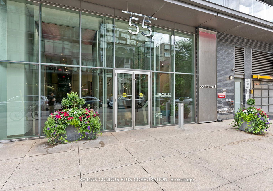 55-stewart-street-toronto-ontario-c12610646
