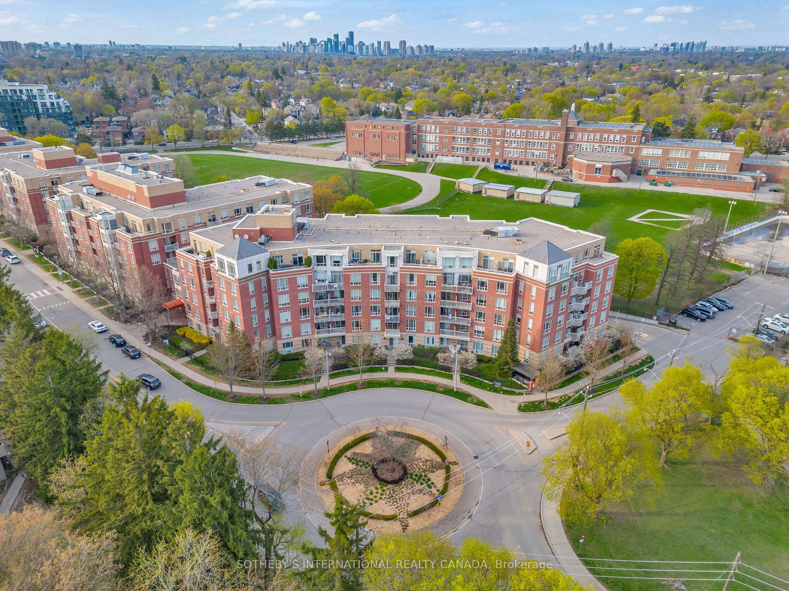 451-rosewell-avenue-toronto-ontario-c12610716