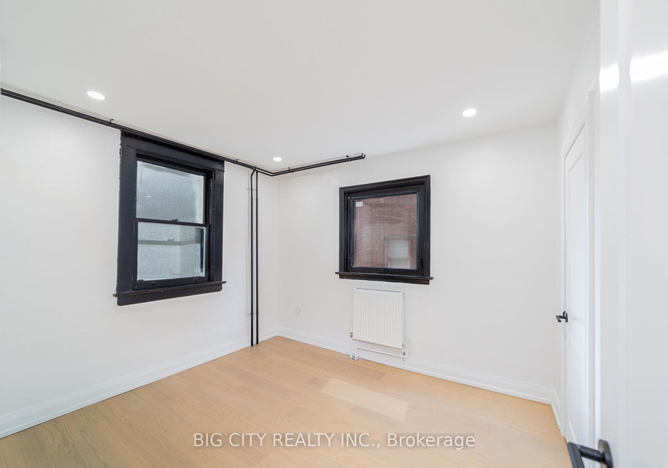 69-oakwood-avenue-toronto-ontario-c12610792