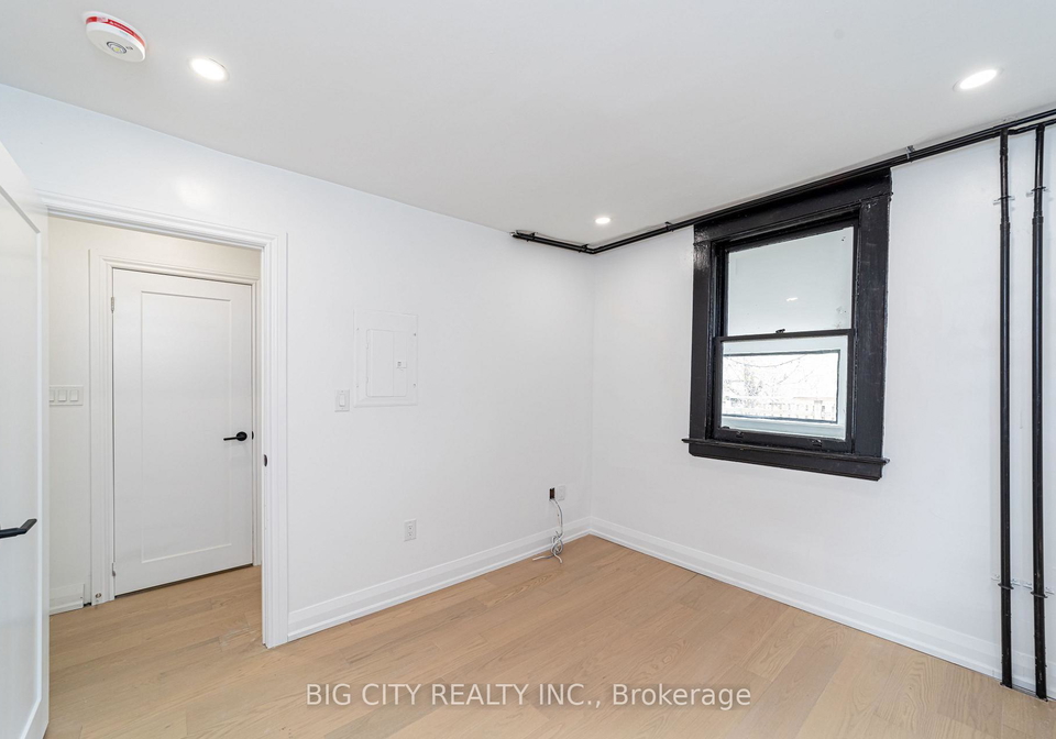 69-oakwood-avenue-toronto-ontario-c12610792