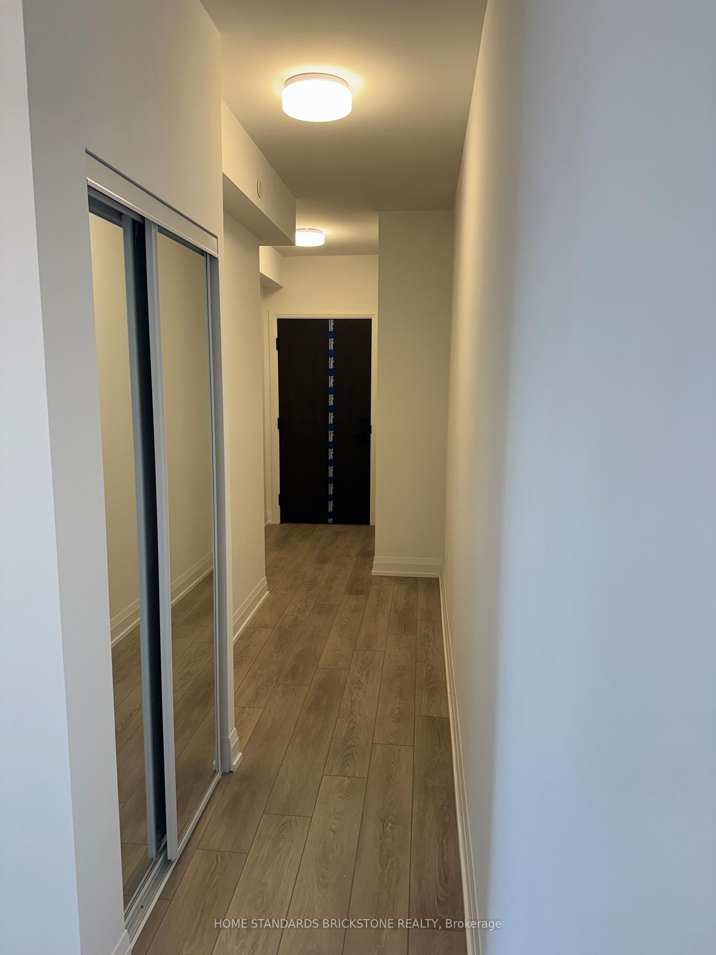 20-soudan-avenue-toronto-ontario-c12610940