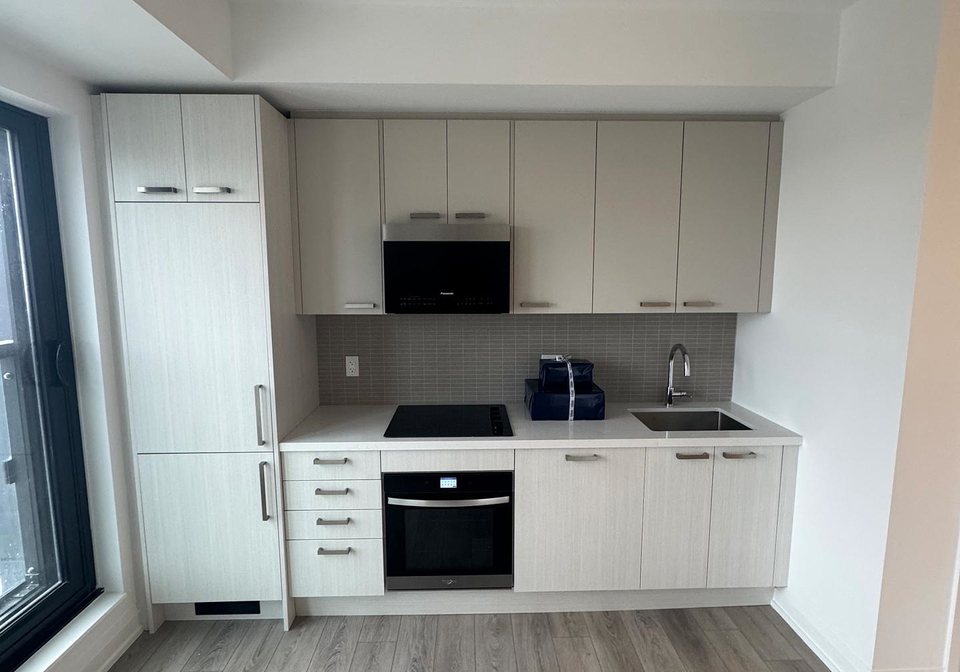 20-soudan-avenue-toronto-ontario-c12610940