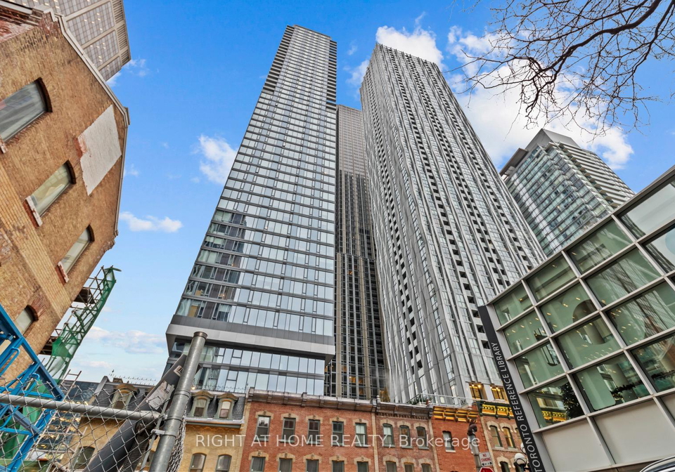 8-cumberland-street-toronto-ontario-c12610980