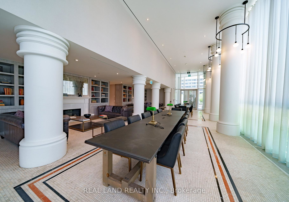 33-helendale-avenue-toronto-ontario-c12611112