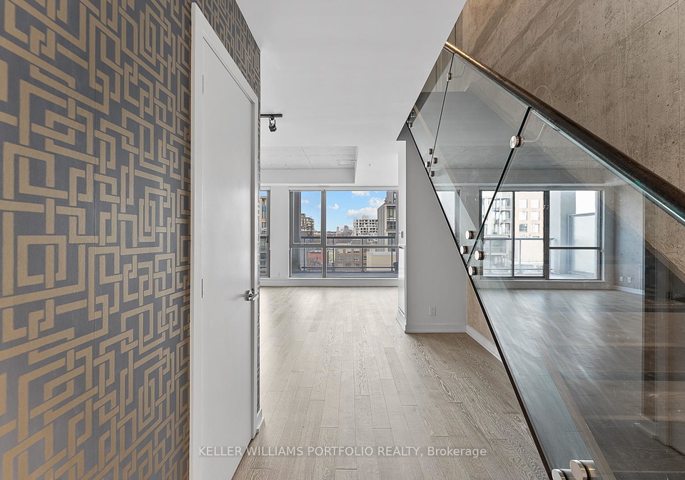 39-brant-street-toronto-ontario-c12611366
