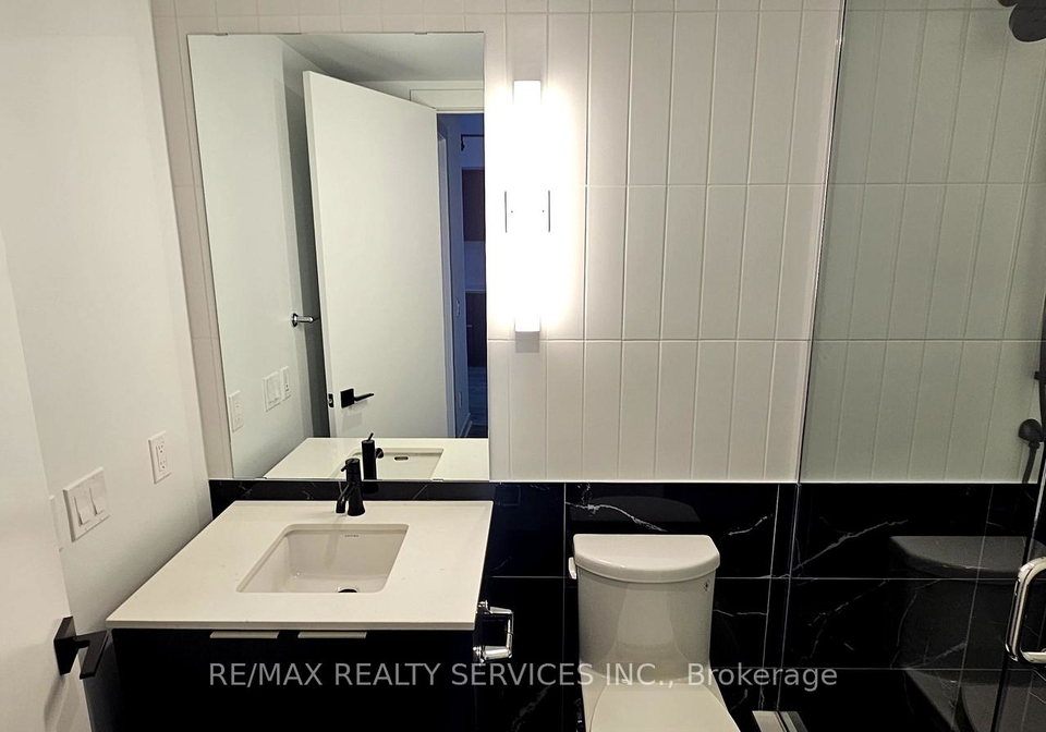 327-king-street-toronto-ontario-c12612044