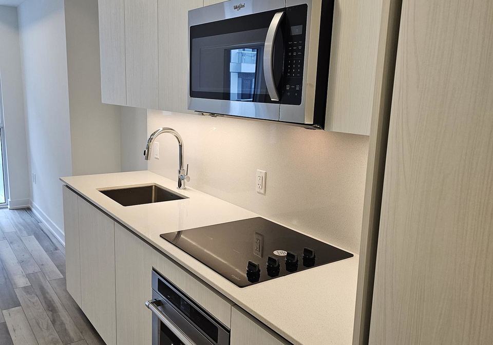 15-richardson-street-toronto-ontario-c12612660