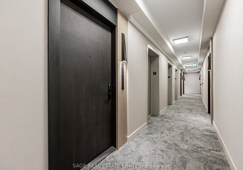 20-soudan-avenue-toronto-ontario-c12612734