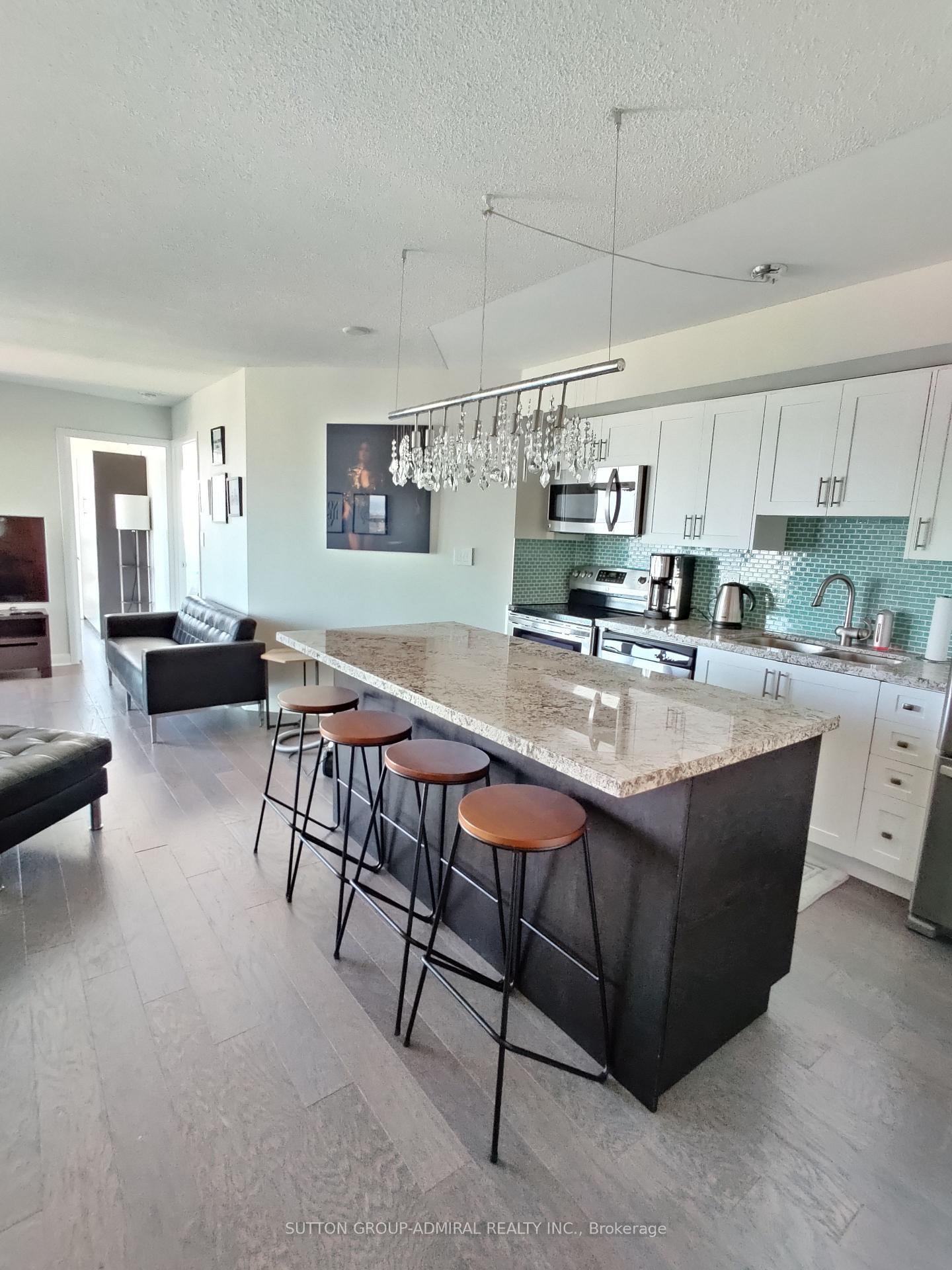 600-fleet-street-toronto-ontario-c12612776