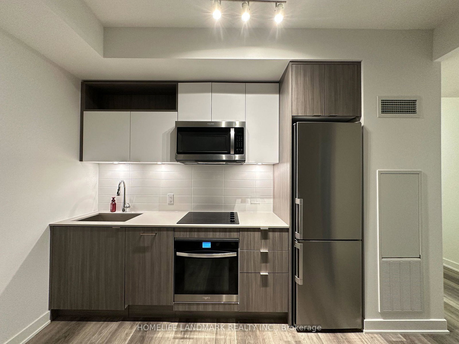 135-lower-sherbourne-street-toronto-ontario-c12613292