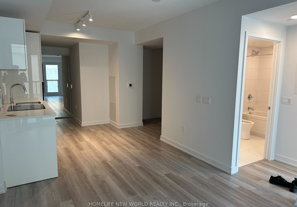 238-simcoe-street-toronto-ontario-c12613424