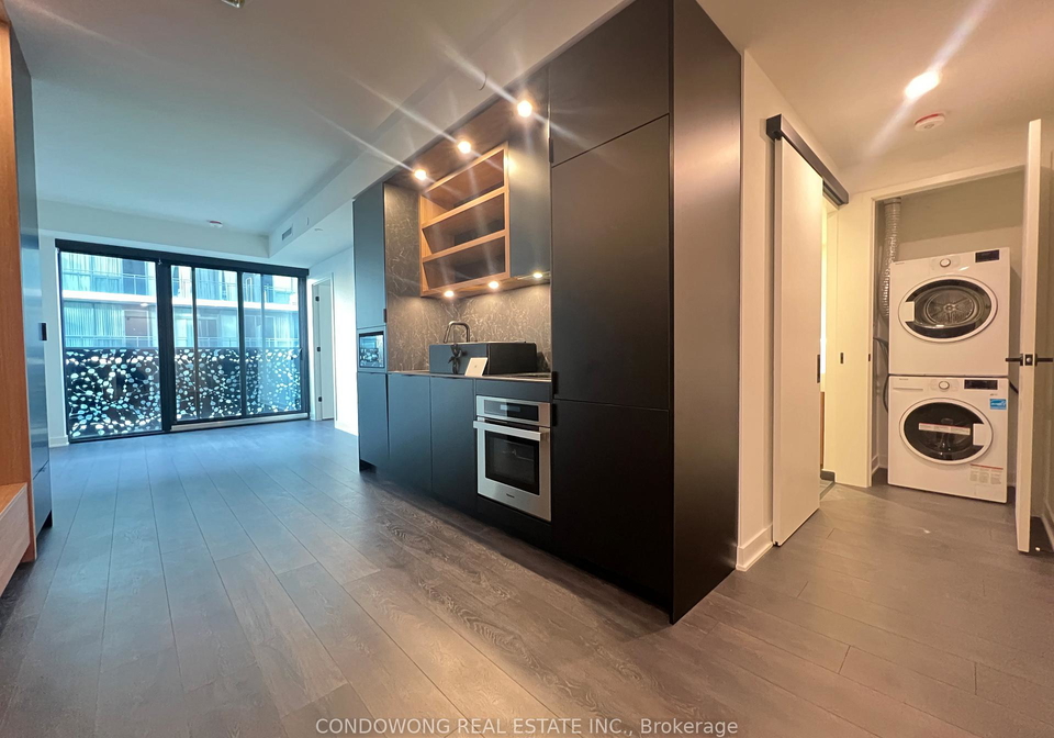 55-charles-street-e-toronto-ontario-c12613432