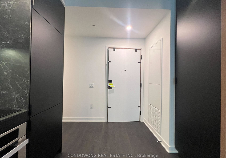 55-charles-street-e-toronto-ontario-c12613432