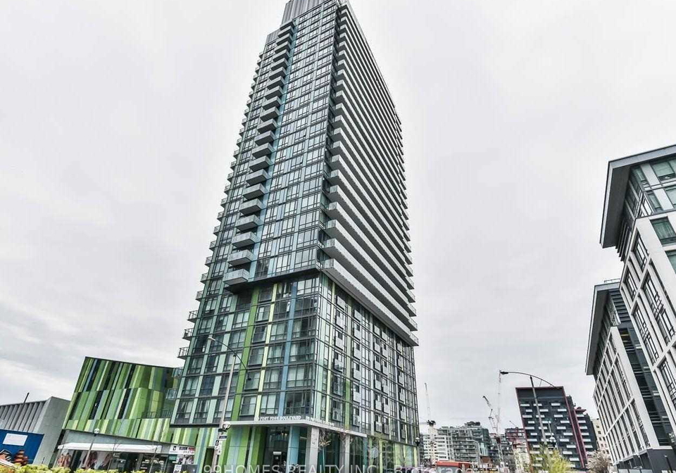 170-fort-york-boulevard-toronto-ontario-c12613488