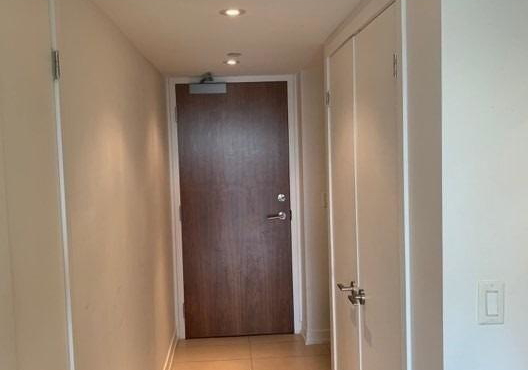 170-fort-york-boulevard-toronto-ontario-c12613488