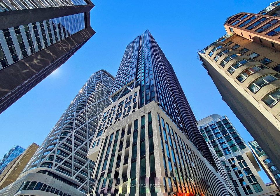 238-simcoe-street-toronto-ontario-c12613492