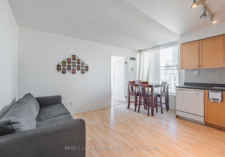 650-queens-quay-w-toronto-ontario-c12613596