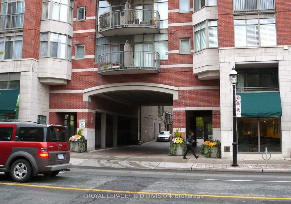 39-jarvis-street-toronto-ontario-c12613690