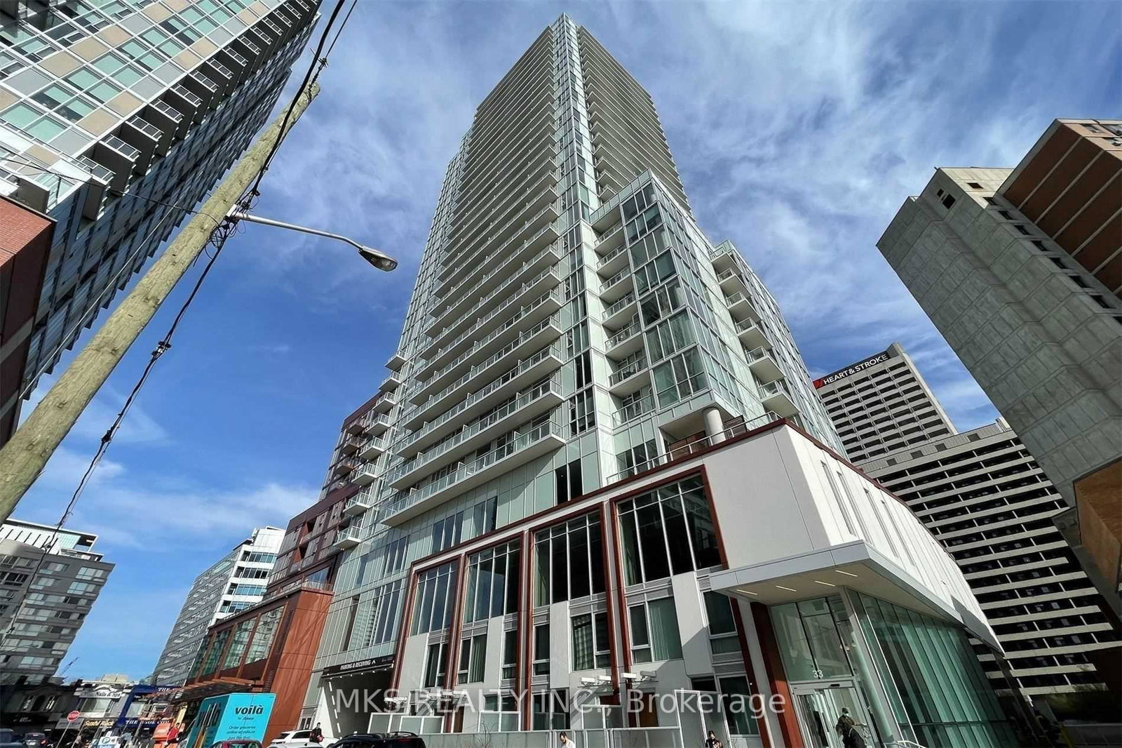 33-helendale-avenue-toronto-ontario-c12613808