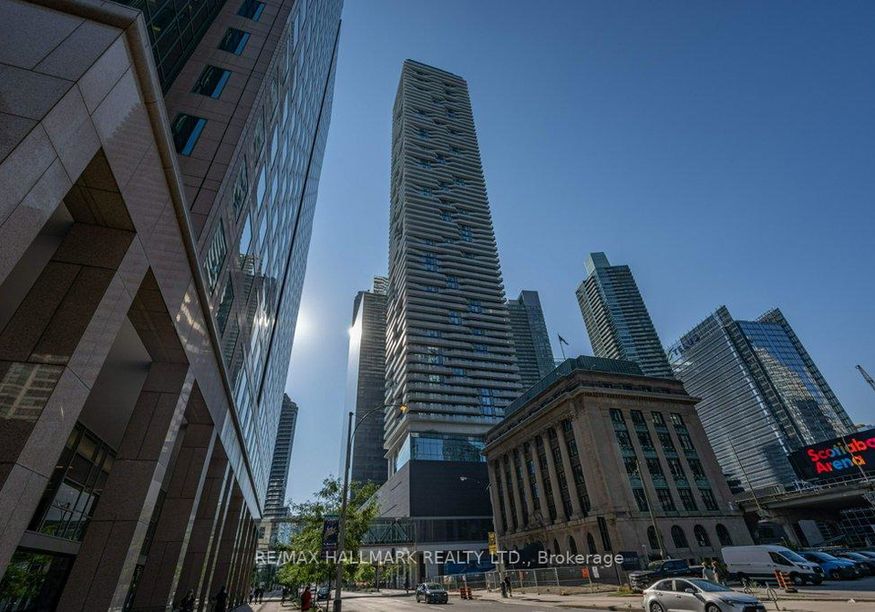 88-harbour-street-toronto-ontario-c12613968