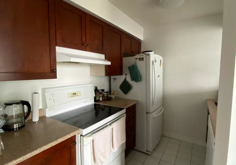 24-wellesley-street-w-toronto-ontario-c12614308