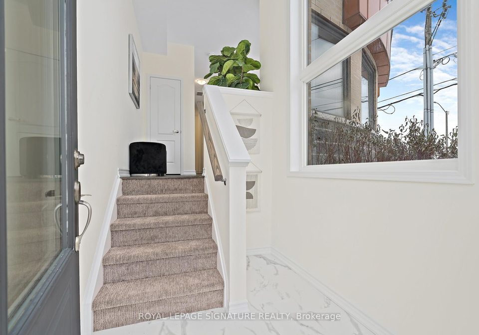 2-curlew-drive-north-york-ontario-c12614492