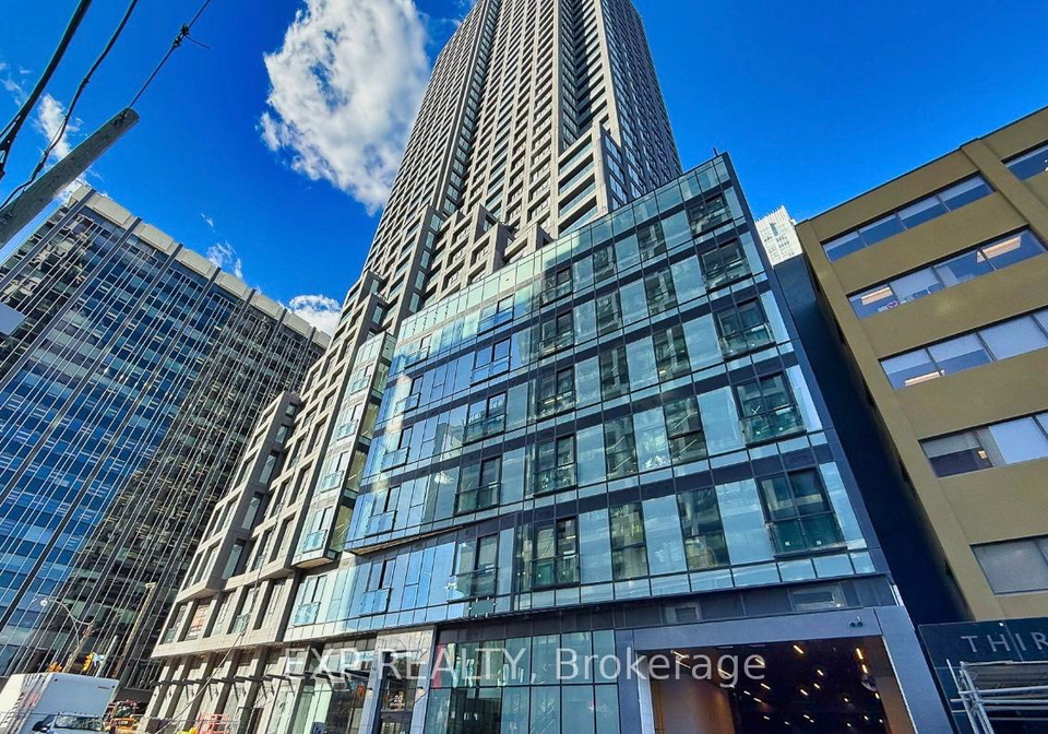 20-soudan-avenue-toronto-ontario-c12614584