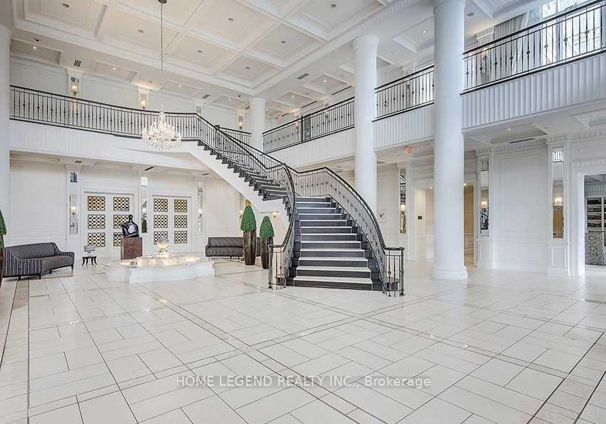 15-greenview-avenue-toronto-ontario-c12614700
