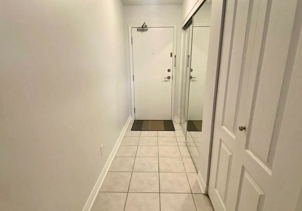 2-rean-drive-s-north-york-ontario-c12614788