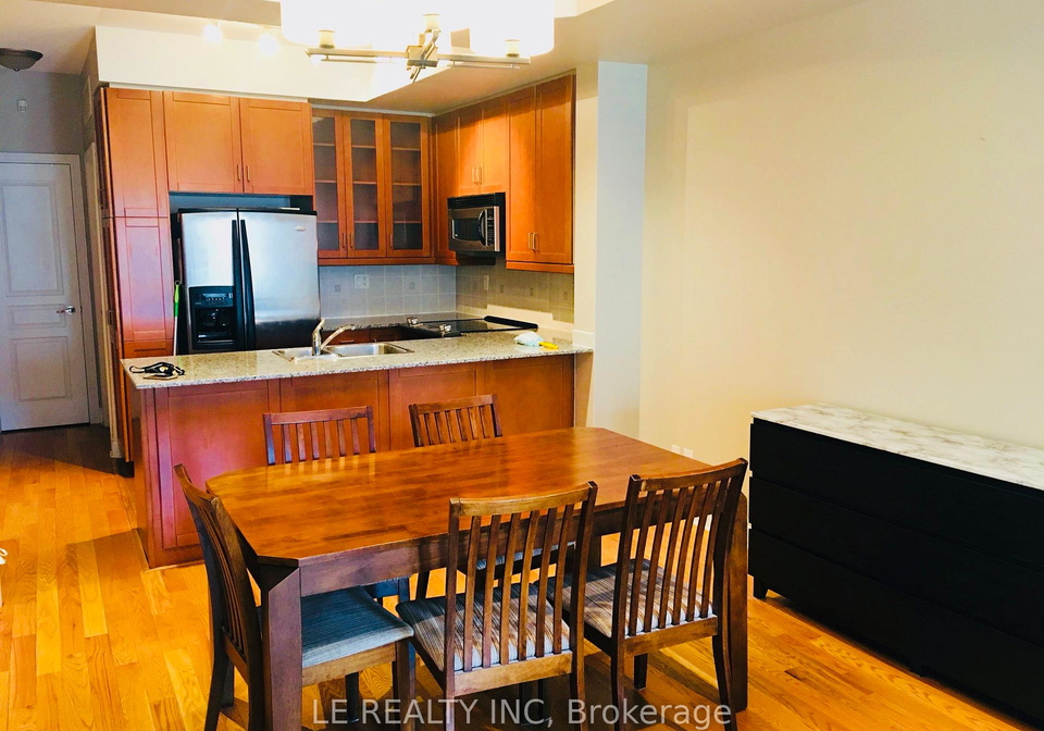 70-byng-avenue-north-york-ontario-c12614792