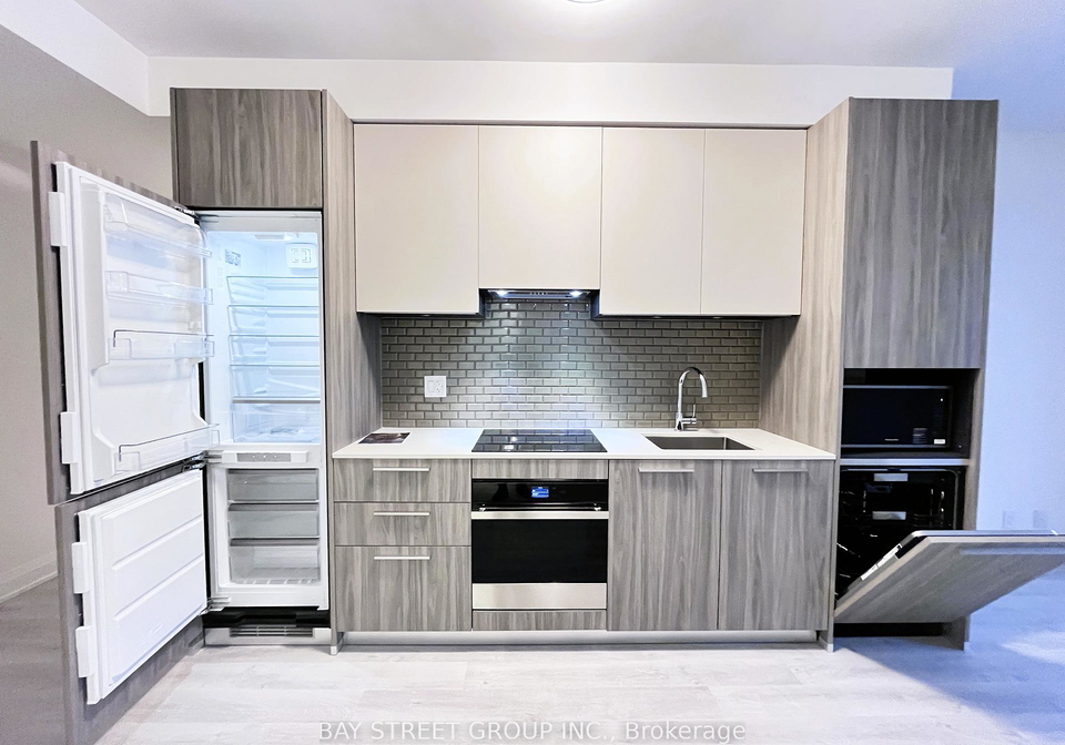 65-broadway-avenue-toronto-ontario-c12614848
