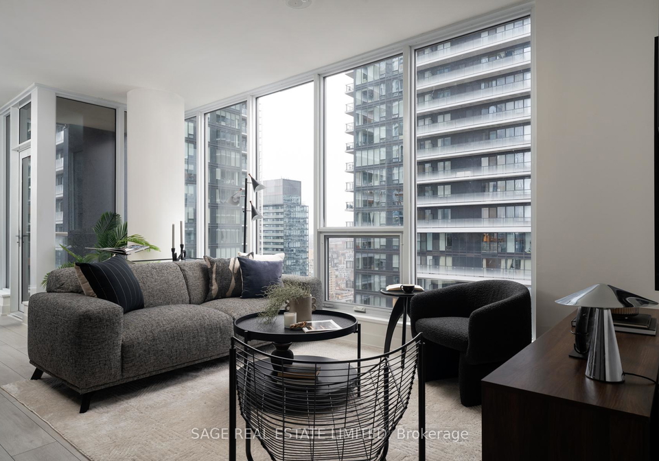 35-mercer-street-toronto-ontario-c12615392