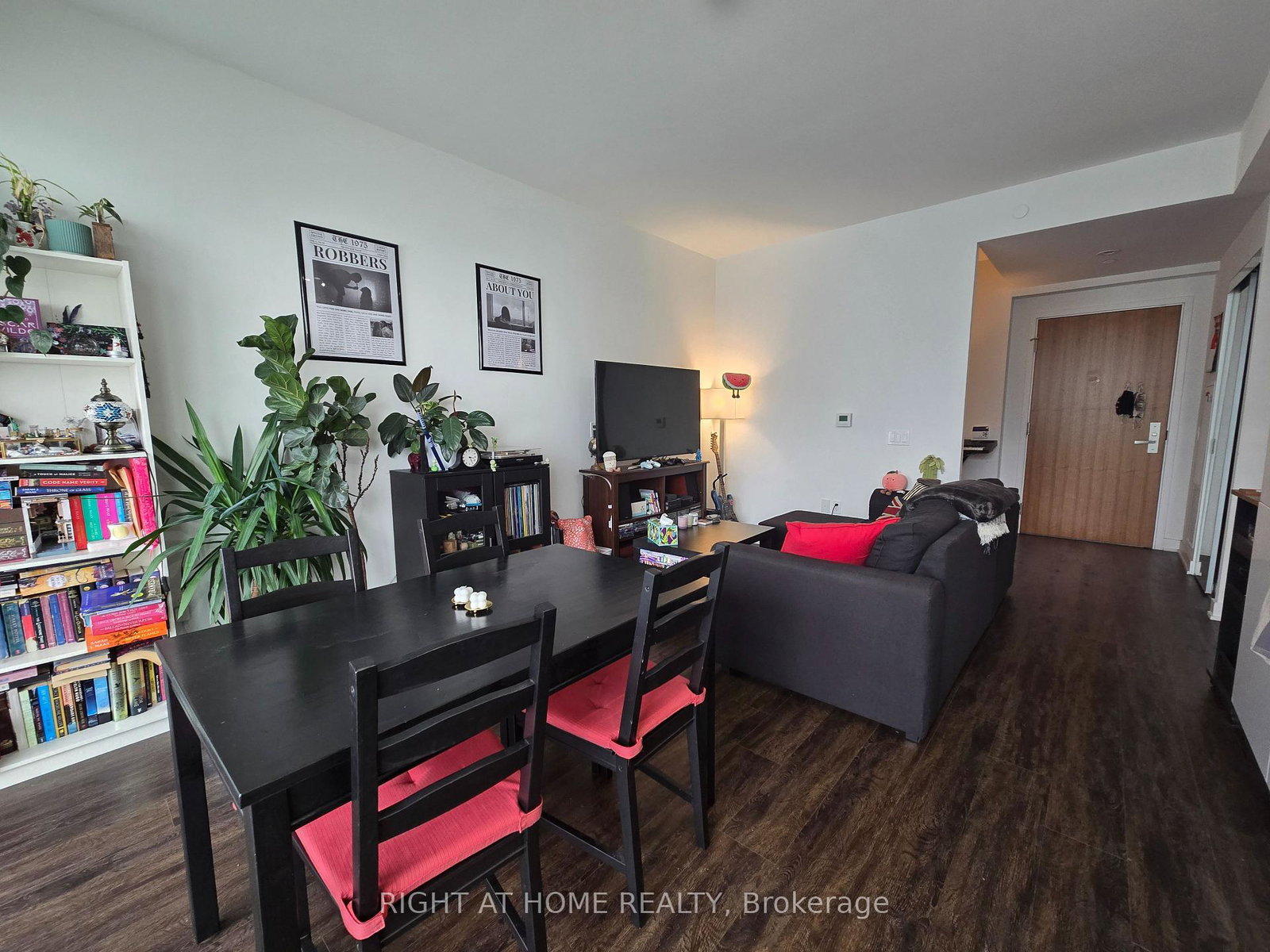 15-queens-quay-e-toronto-ontario-c12615478