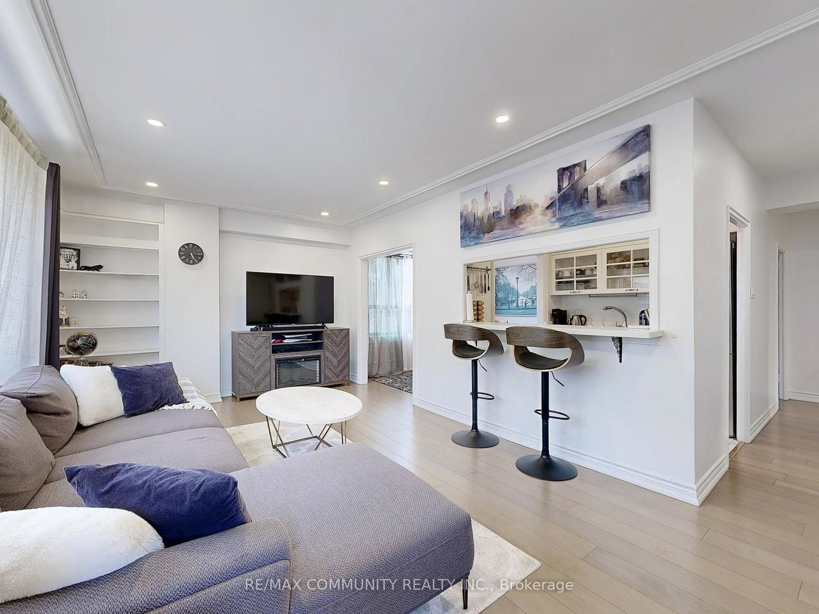 740-eglinton-avenue-w-toronto-ontario-c12615514