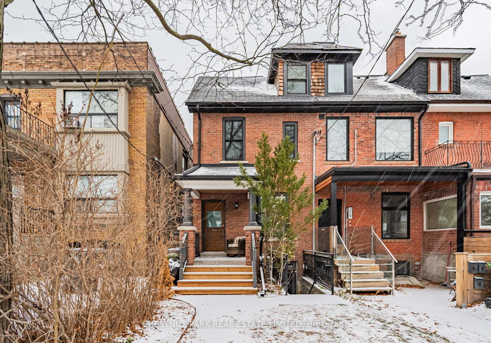 381-st-clarens-avenue-toronto-ontario-c12615554