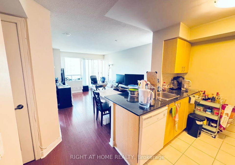 31-bales-avenue-north-york-ontario-c12616090
