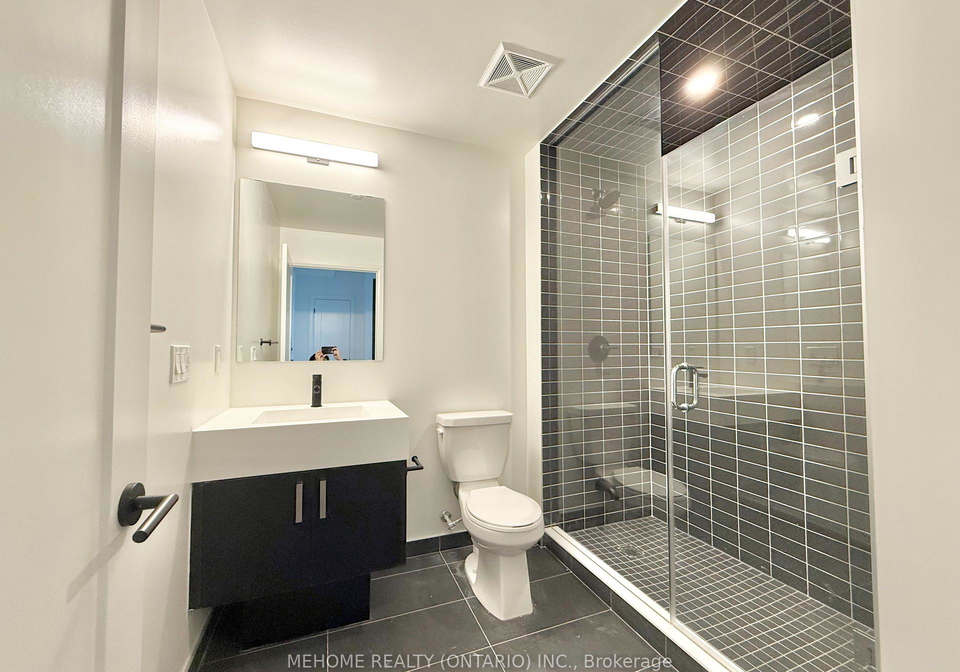 280-dundas-street-w-toronto-ontario-c12616598