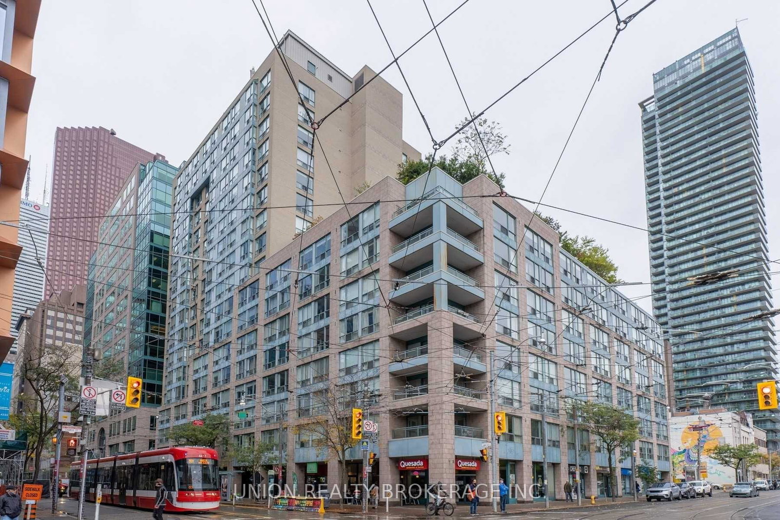 92-king-street-e-toronto-ontario-c12616802