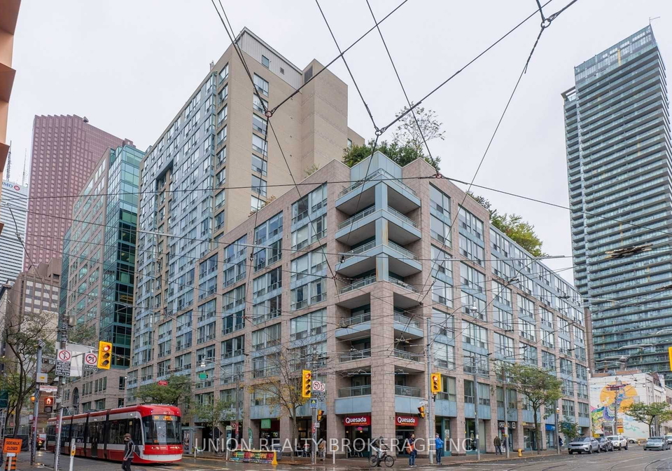 92-king-street-e-toronto-ontario-c12616802