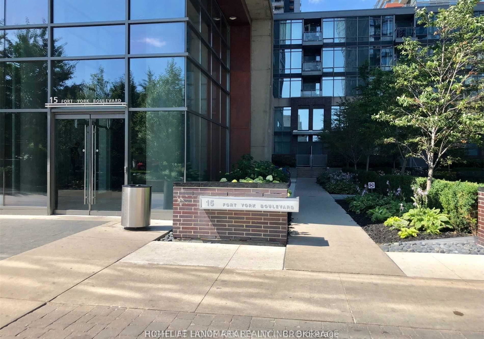 15-fort-york-boulevard-toronto-ontario-c12617386