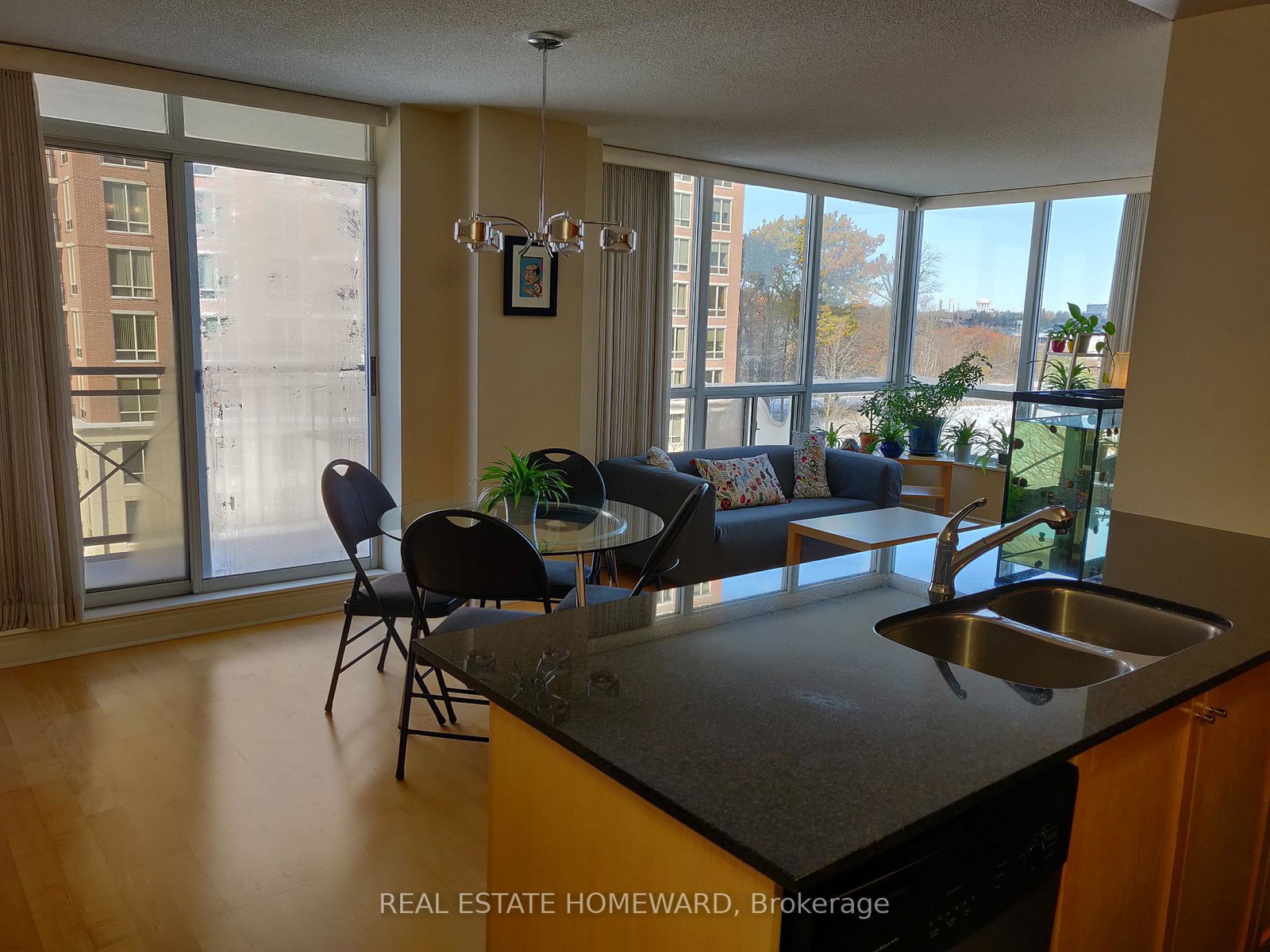 1103-leslie-street-north-york-ontario-c12626696