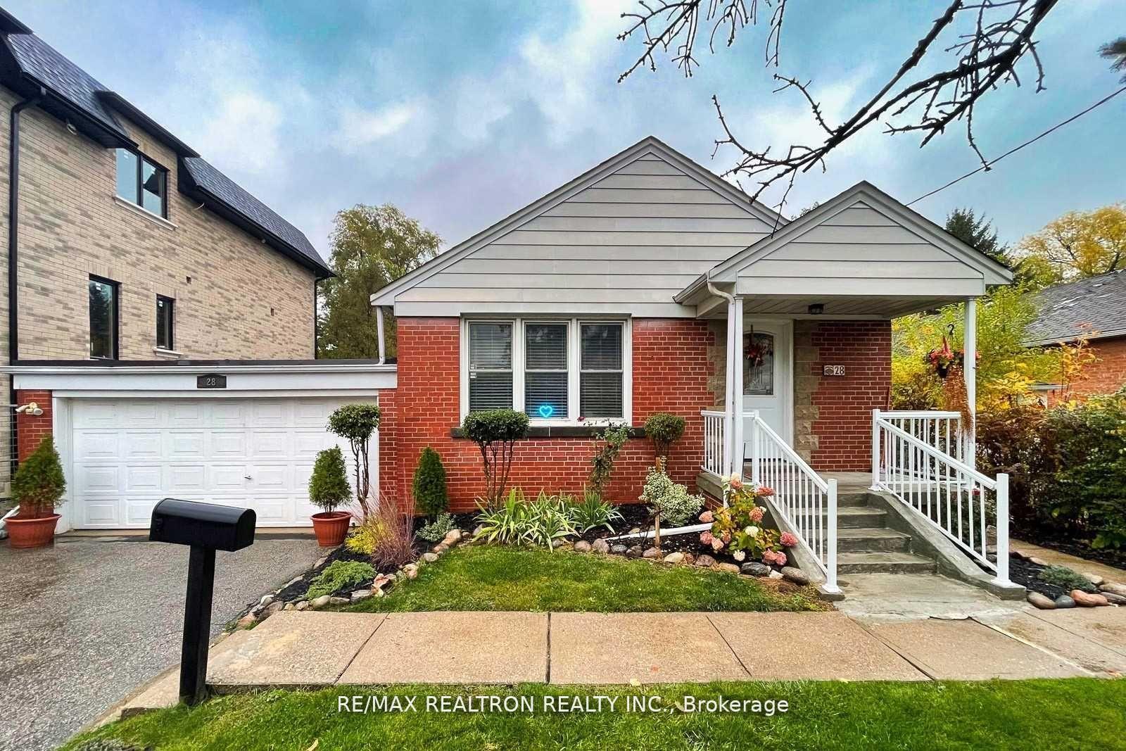 28-irvington-crescent-north-york-ontario-c12627006