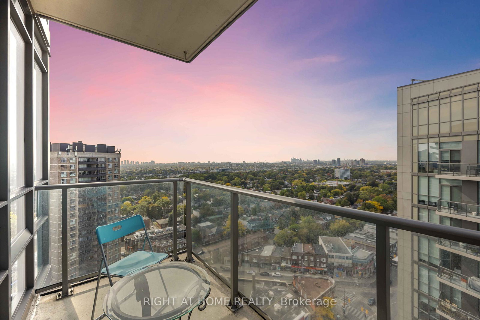 500-st-clair-avenue-w-toronto-ontario-c12627154