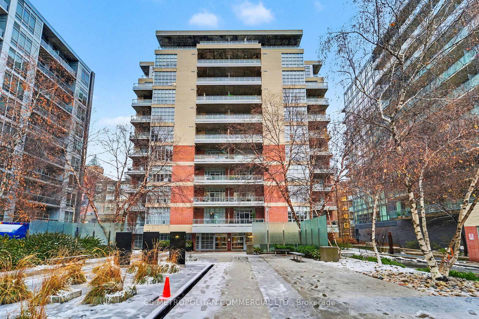 23-brant-street-toronto-ontario-c12627296
