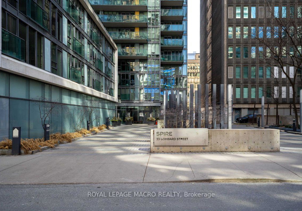 33-lombard-street-toronto-ontario-c12627340