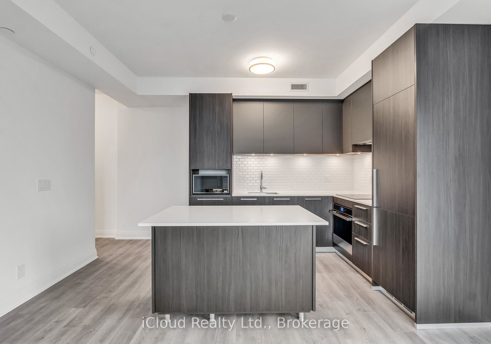 65-broadway-avenue-toronto-ontario-c12627572